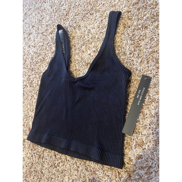 Textured Ribbed Solid V Neck Scoop Neck Cropped Top SIZE L/XL - Picture 4 of 5